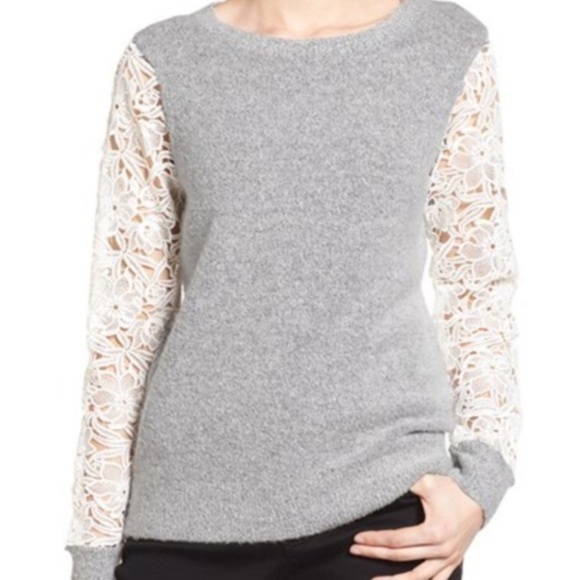 Halogen Sweaters - Halogen Gray Chunky Wool Blend Sweater with Lace Sleeves